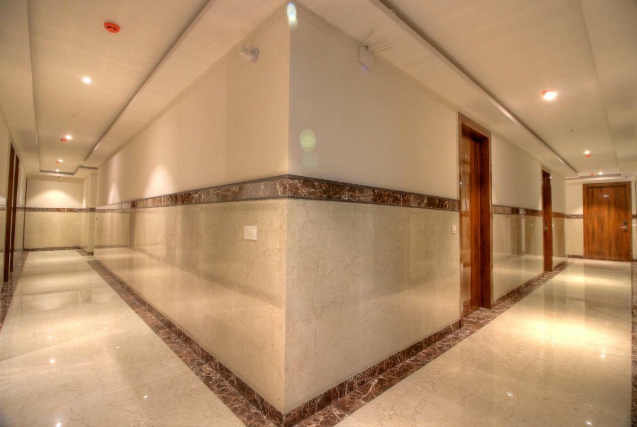 Hotel The Vegas Delhi Airport- A Boutique Hotel New Delhi Exterior photo